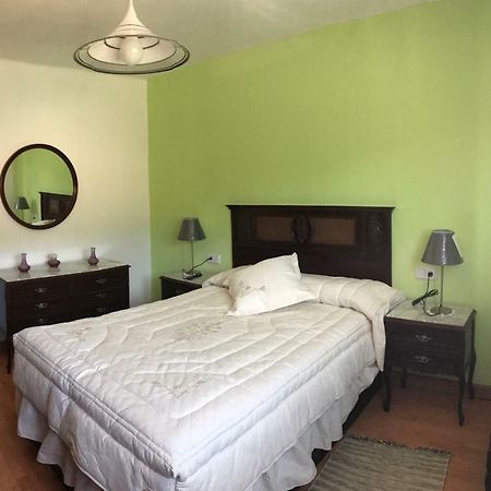 Casa De Pueblo Con Merendero Alquilable Opcionalmente Casarejos Екстериор снимка